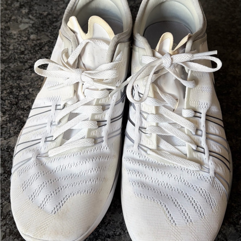 Nike White Athletic Men's Shoes